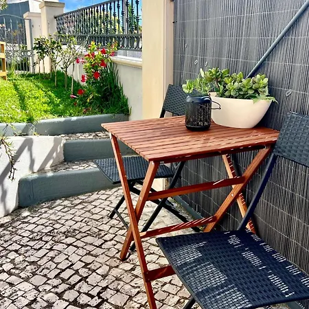 Oasis Gasthuis Nazaré