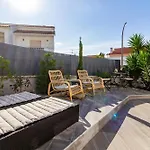 Oasis Guest house