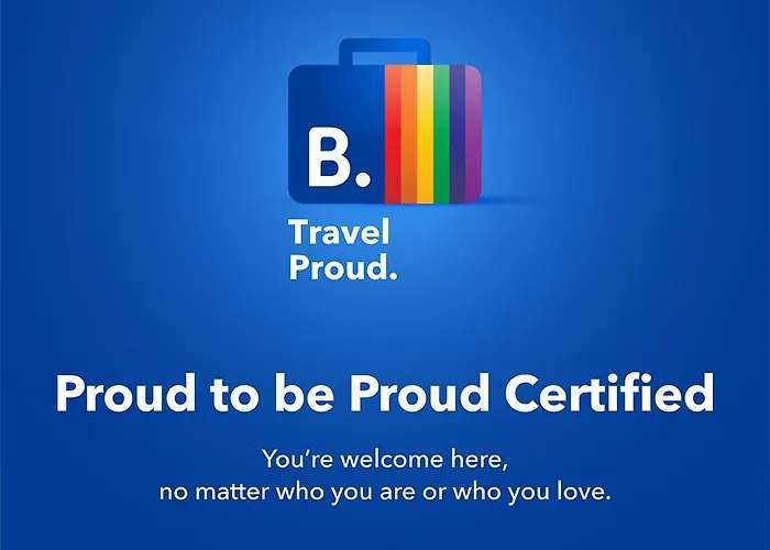 בית הארחה Oasis נאזרה